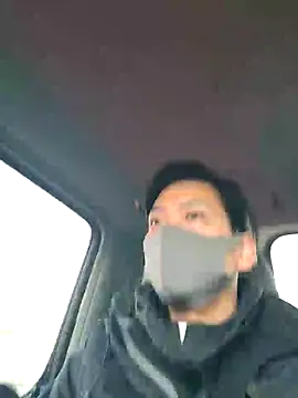 Snapshot of da--------i chatting on December 16, 2024, 10:03 pm da--------i online show from December 16, 2024, 10:03 pm