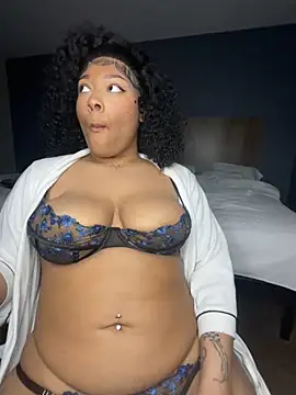 Snapshot of dvtbvby chatting on February 28, 2025, 7:46 pm dvtbvby online show from February 28, 2025, 7:46 pm