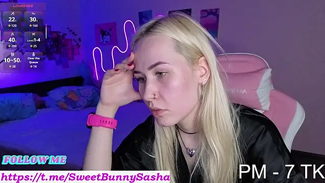 Snapshot of Bunny__of_love chatting on November 4, 2025, 6:33 pm Bunny of love online show from November 4, 2025, 6:33 pm