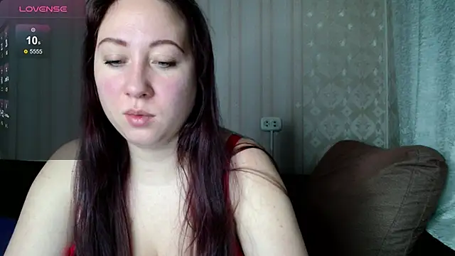 Snapshot of KellyCrystall chatting on December 21, 2024, 10:40 pm KellyCrystall online show from December 21, 2024, 10:40 pm