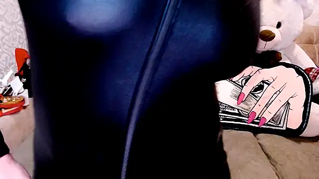 SiberiabBerry online show from April 13, 2026, 2:48 am