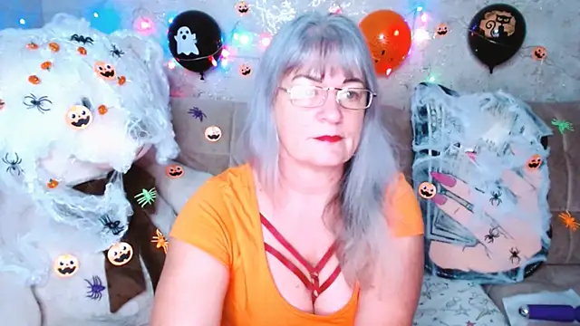 Snapshot of SiberiabBerry chatting on October 31, 2025, 1:35 am SiberiabBerry online show from October 31, 2025, 1:35 am