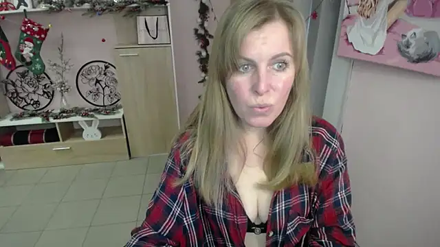 Snapshot of Hot_Milady chatting on January 12, 2026, 11:39 am Hot Milady online show from January 12, 2026, 11:39 am