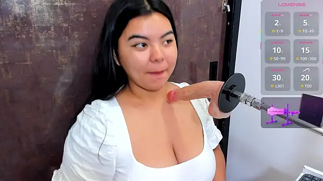 Snapshot of klhoe_boobs chatting on September 12, 2025, 4:12 am klhoe boobs online show from September 12, 2025, 4:12 am