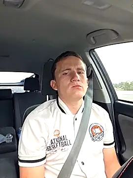 monitobuenchorro online show from September 25, 2025, 4:24 pm