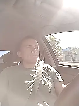 monitobuenchorro online show from September 13, 2025, 9:59 pm