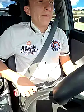 monitobuenchorro online show from September 21, 2025, 8:14 pm