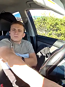 monitobuenchorro online show from October 11, 2025, 5:03 pm