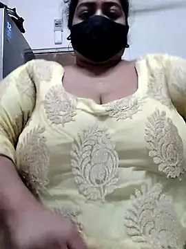 Snapshot of zeepe19 chatting on November 20, 2025, 6:41 pm zeepe19 online show from November 20, 2025, 6:41 pm