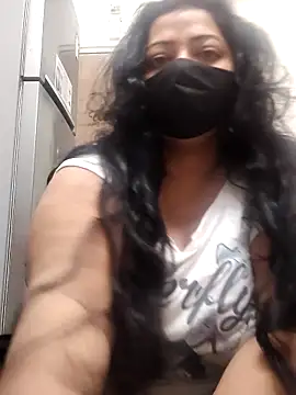 Snapshot of zeepe19 chatting on September 17, 2025, 3:19 am zeepe19 online show from September 17, 2025, 3:19 am