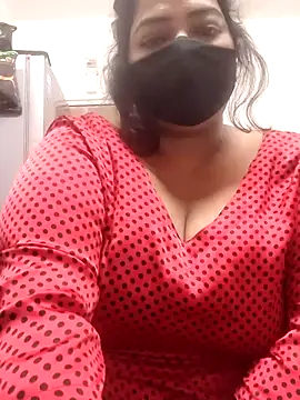 Snapshot of zeepe19 chatting on October 23, 2025, 10:36 am zeepe19 online show from October 23, 2025, 10:36 am