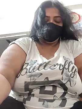 Snapshot of zeepe19 chatting on September 26, 2025, 5:36 am zeepe19 online show from September 26, 2025, 5:36 am