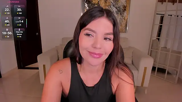 Snapshot of ValeriaRoldanX chatting on November 12, 2025, 3:21 am ValeriaRoldanX online show from November 12, 2025, 3:21 am