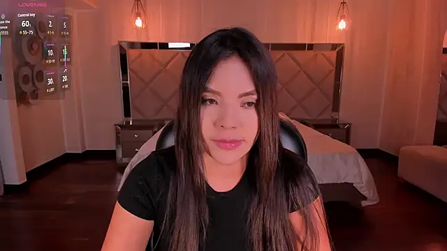 Snapshot of ValeriaRoldanX chatting on November 9, 2025, 11:20 pm ValeriaRoldanX online show from November 9, 2025, 11:20 pm