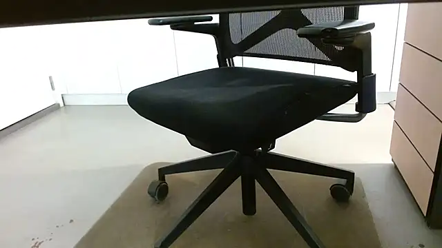 Snapshot of lovewalknaked chatting on November 26, 2025, 8:14 am lovewalknaked online show from November 26, 2025, 8:14 am