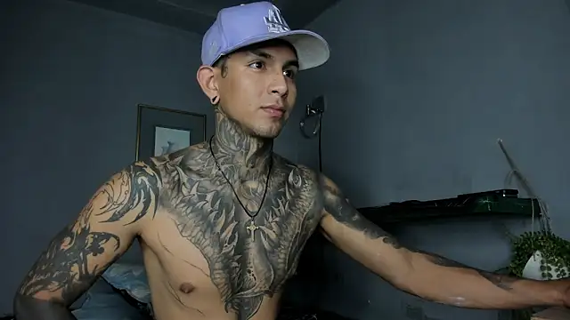 Travistanner 28 online show from February 9, 2026, 12:36 pm