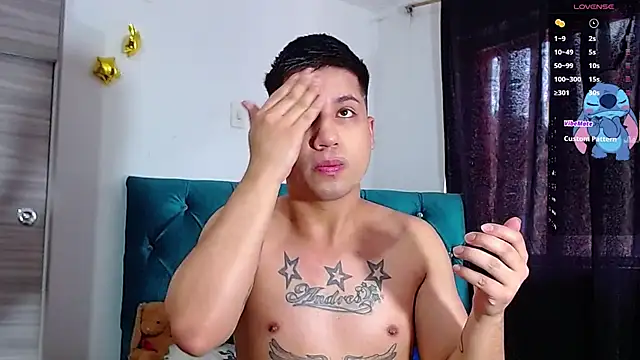 Snapshot of Randy_horny chatting on December 4, 2025, 5:12 pm Randy horny online show from December 4, 2025, 5:12 pm