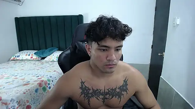 man dur07 online show from October 3, 2025, 7:15 pm