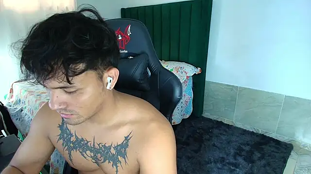 man dur07 online show from April 16, 2026, 9:39 pm