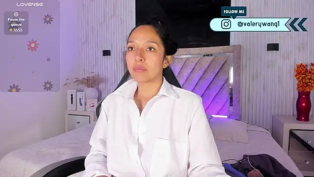 Snapshot of Valery_wang chatting on December 22, 2025, 11:54 am Valery wang online show from December 22, 2025, 11:54 am