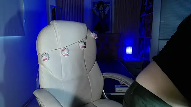 Snapshot of kittyhouse_hs chatting on September 23, 2025, 9:55 pm kittyhouse hs online show from September 23, 2025, 9:55 pm