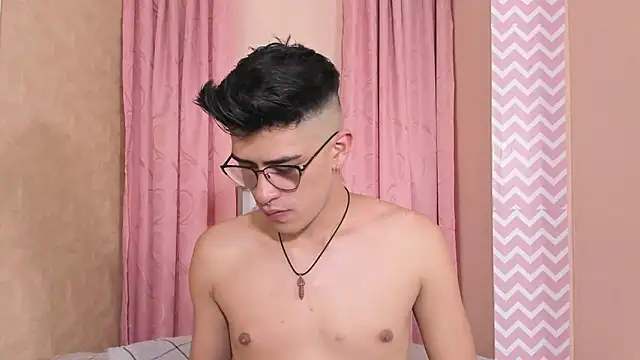 Ryan Clark  online show from December 12, 2024, 5:48 pm