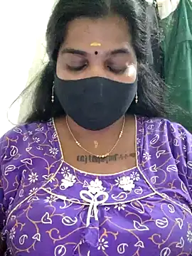 Snapshot of sulekha-mallu chatting on December 14, 2024, 7:46 pm sulekha-mallu online show from December 14, 2024, 7:46 pm