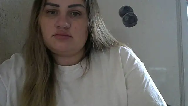 Snapshot of Honeydew-Waves chatting on November 20, 2025, 6:47 am Honeydew-Waves online show from November 20, 2025, 6:47 am