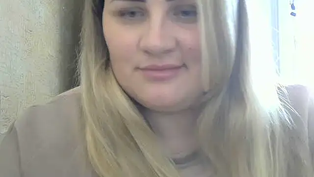 Snapshot of Honeydew-Waves chatting on May 8, 2026, 10:41 am Honeydew-Waves online show from May 8, 2026, 10:41 am