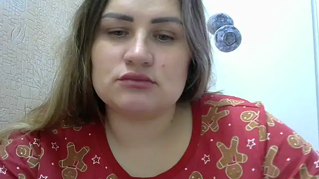 Snapshot of Honeydew-Waves chatting on December 4, 2025, 8:13 am Honeydew-Waves online show from December 4, 2025, 8:13 am