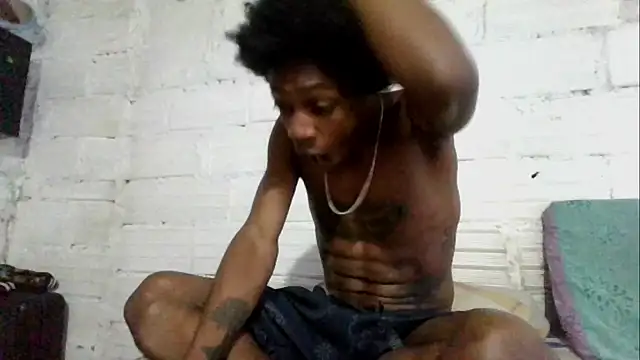 Snapshot of LarryCollin chatting on October 23, 2025, 2:27 pm LarryCollin online show from October 23, 2025, 2:27 pm