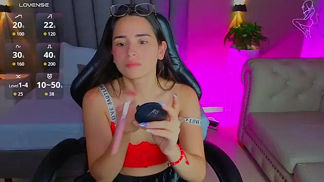Snapshot of angelica_dymond chatting on May 11, 2026, 2:56 pm angelica dymond online show from May 11, 2026, 2:56 pm