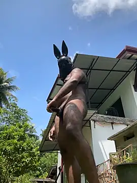 Snapshot of DragonLover_93 chatting on October 28, 2025, 5:39 am DragonLover 93 online show from October 28, 2025, 5:39 am