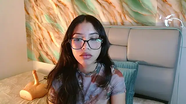 AmberJeong online show from March 1, 2025, 2:04 am