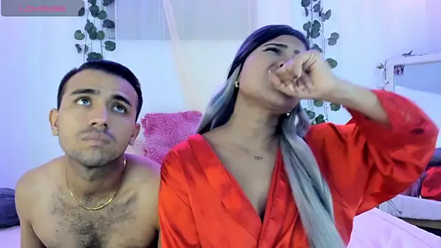 catalina and roger online show from October 14, 2025, 11:47 pm