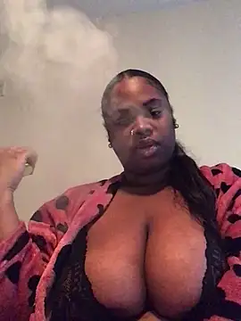 Snapshot of cocodreamxoxo chatting on December 25, 2024, 1:09 pm cocodreamxoxo online show from December 25, 2024, 1:09 pm