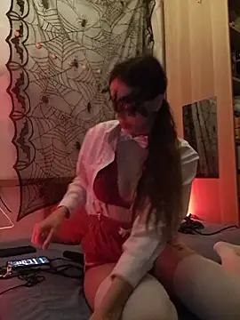 Snapshot of PearMaki chatting on October 18, 2025, 5:15 pm PearMaki online show from October 18, 2025, 5:15 pm