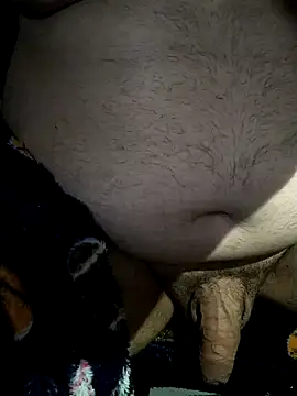 Snapshot of Leocesar37 chatting on December 19, 2025, 2:59 am Leocesar37 online show from December 19, 2025, 2:59 am