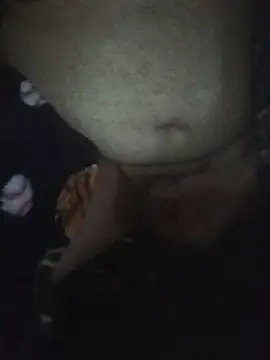 Snapshot of Leocesar37 chatting on January 6, 2026, 5:06 pm Leocesar37 online show from January 6, 2026, 5:06 pm