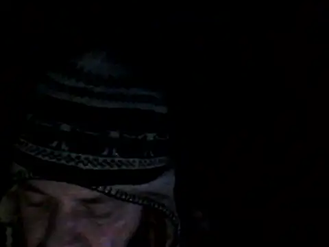 Snapshot of Leocesar37 chatting on November 11, 2025, 7:36 am Leocesar37 online show from November 11, 2025, 7:36 am