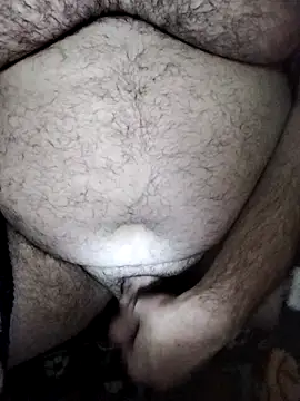 Snapshot of Leocesar37 chatting on November 1, 2025, 5:57 am Leocesar37 online show from November 1, 2025, 5:57 am