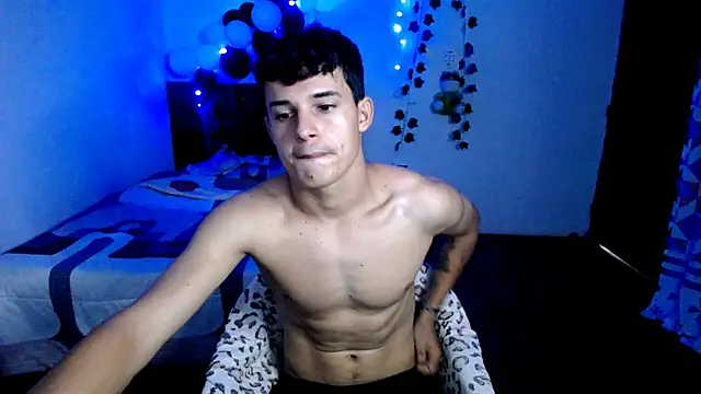 freddy romas online show from November 16, 2025, 3:39 pm