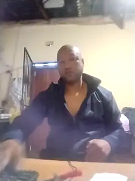 Snapshot of surger chatting on December 18, 2025, 4:06 am surger online show from December 18, 2025, 4:06 am