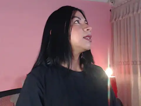 selene gils online show from April 4, 2026, 3:13 am