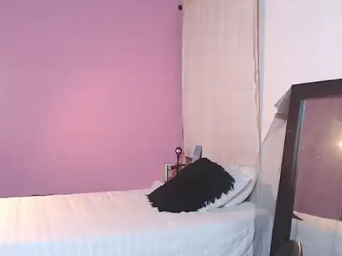 Snapshot of selene_gils chatting on January 10, 2026, 2:40 am selene gils online show from January 10, 2026, 2:40 am