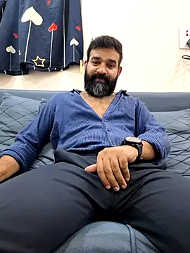 Fun Guuy online show from November 23, 2025, 7:18 am