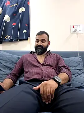 Fun Guuy online show from December 20, 2025, 4:10 pm