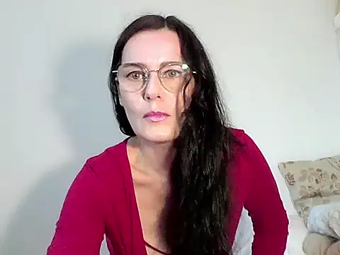 Snapshot of ButterflyJill chatting on October 4, 2025, 10:39 am ButterflyJill online show from October 4, 2025, 10:39 am