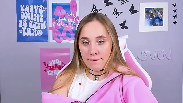 MiaMilas online show from January 23, 2025, 3:05 am