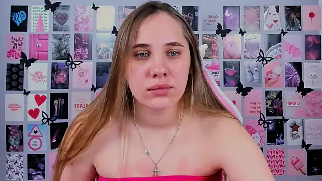 MiaMilas online show from March 11, 2025, 6:08 am